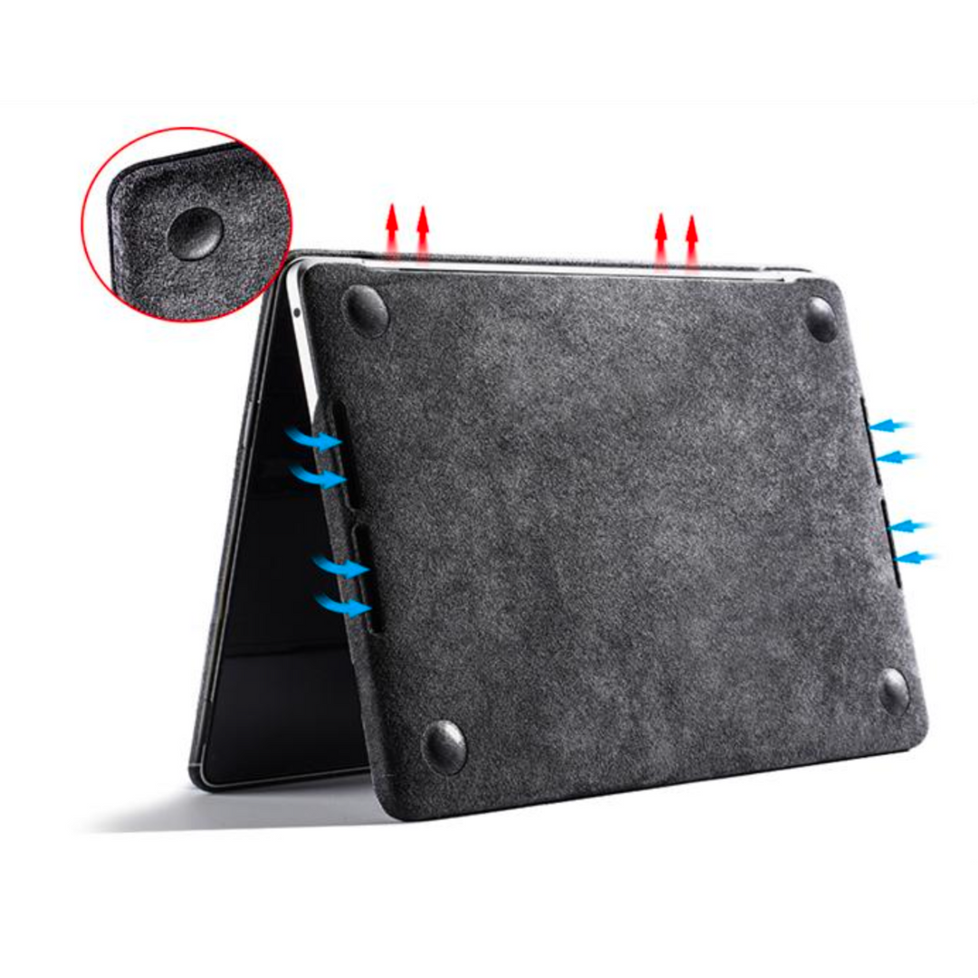 Alcantara MacBook Air Cover – 13.6” (2022 M2 / 2024 M3) – Grigio Spazio