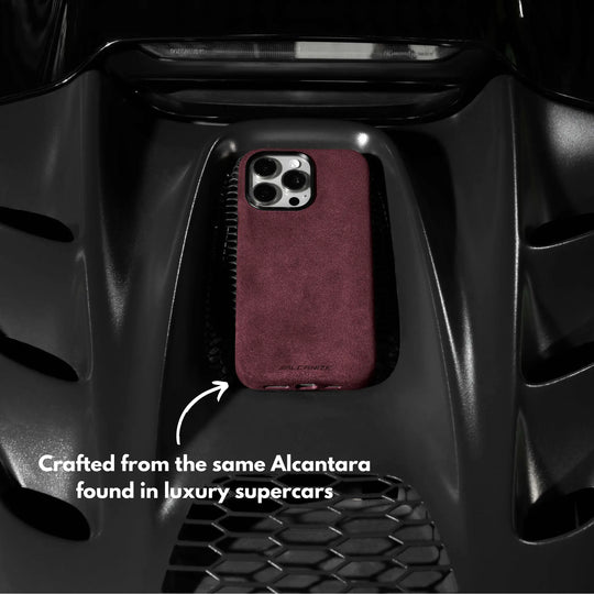 Alcantara Case for iPhone 13 – Rosso