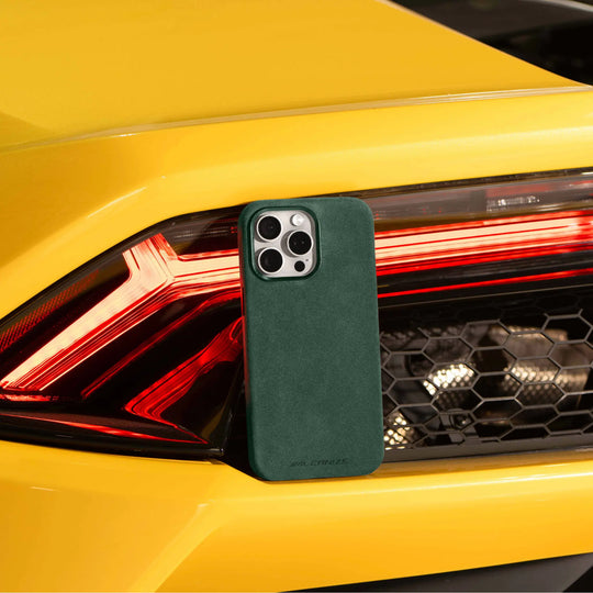 Alcantara Case for iPhone 15 Pro Max – Verde Toscana