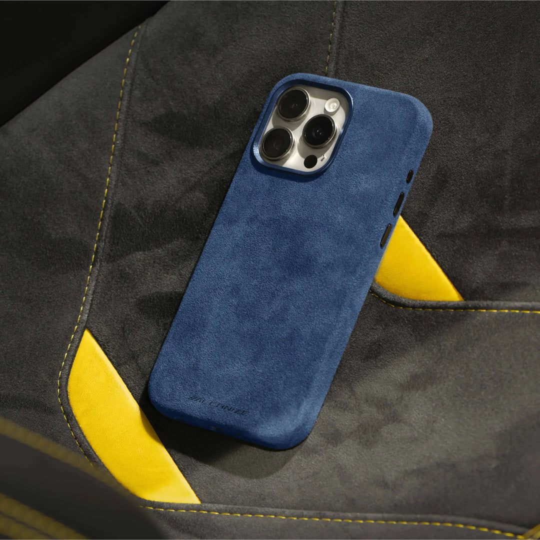 Alcantara Case for iPhone 15 – Blu Monaco