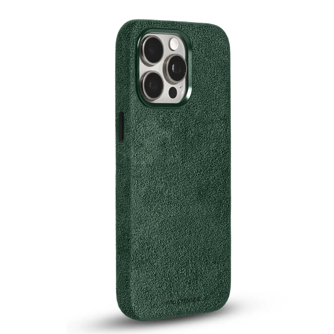 Alcantara Case for iPhone 16 – Verde Toscana